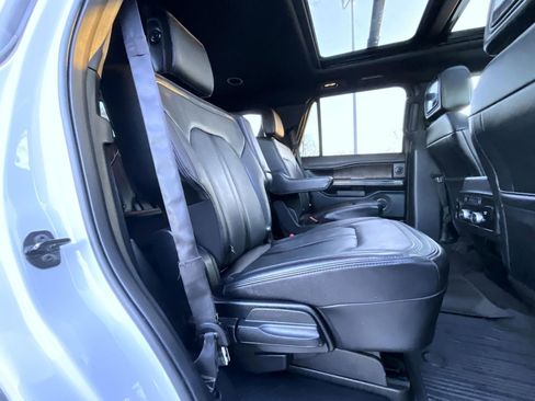 Used 2020 Ford Expedition Limited w/ Equipment Group 302A image 20