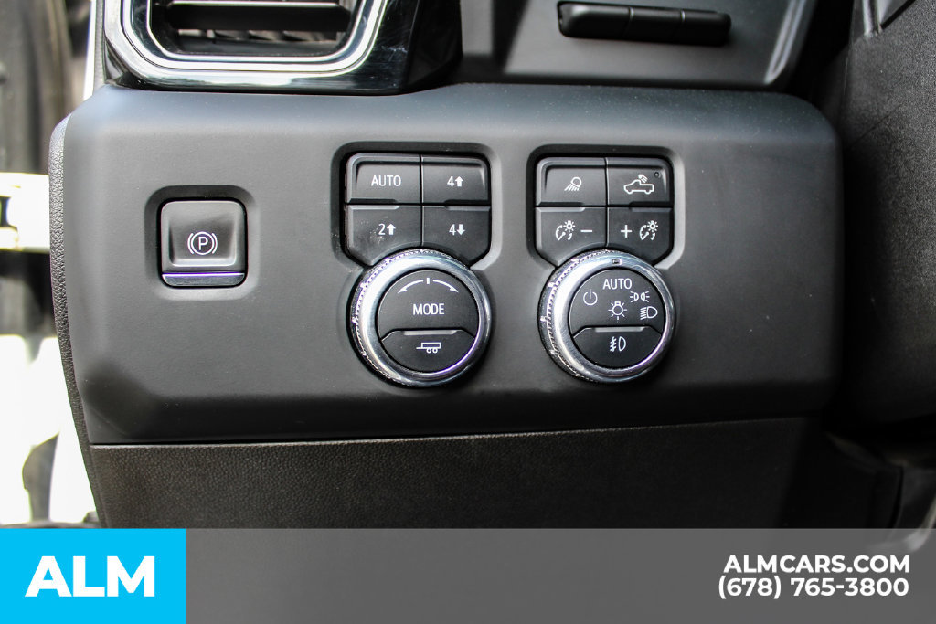 Used 2024 GMC Sierra 3500 Denali Ultimate AWD/4WD image 29