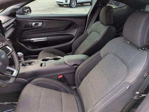 Certified 2025 Ford Mustang Coupe RWD image 14