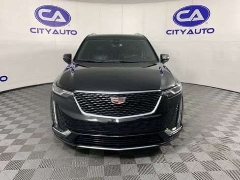 Used 2022 Cadillac XT6 Premium Luxury FWD image 9