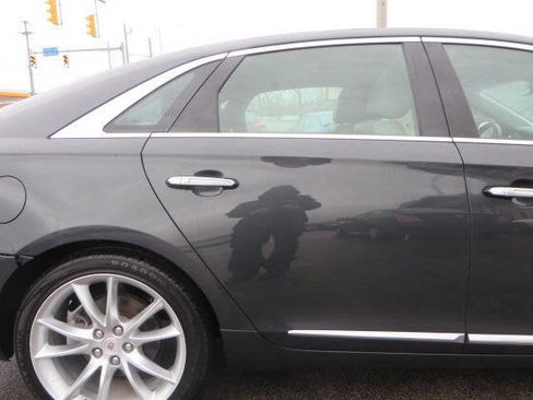 Used 2015 Cadillac XTS Premium image 21
