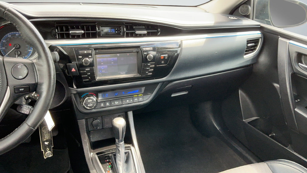 Used 2015 Toyota Corolla S FWD image 8
