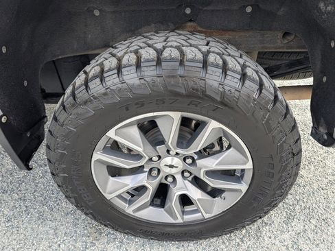 Used 2019 Chevrolet Silverado 1500 RST image 10