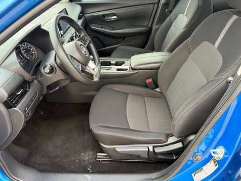 Certified 2024 Nissan Sentra SV FWD image 30