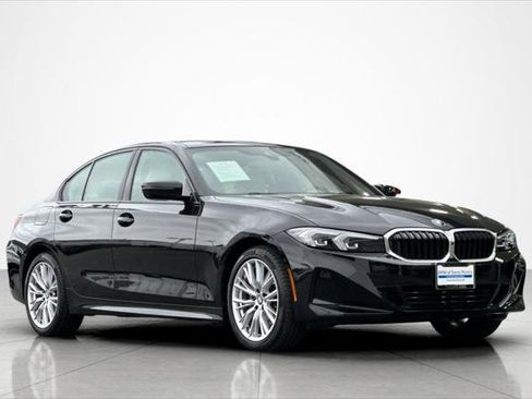 Used 2023 BMW 330i Sedan w/ Parking Assistance Package image 7