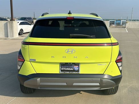 Certified 2024 Hyundai Kona Limited AWD/4WD image 12