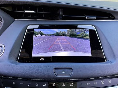 Used 2023 Cadillac XT4 Premium Luxury w/ LPO, Onyx Lite Package AWD/4WD image 13