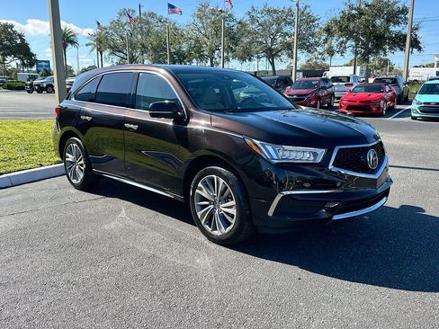 Used 2018 Acura MDX SH-AWD w/ Technology Package image 4