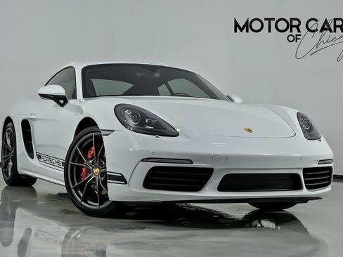 Used 2018 Porsche 718 Cayman S image 1