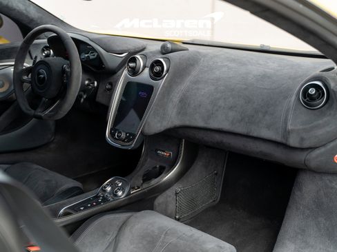 Used 2019 McLaren 600LT image 31