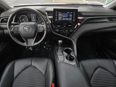 Certified 2024 Toyota Camry SE w/ Cold Weather Package image 12