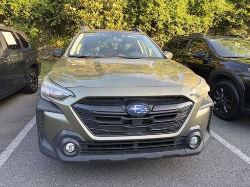 Used 2023 Subaru Outback Onyx Edition XT AWD/4WD image 2