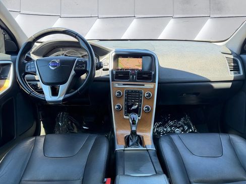 Used 2017 Volvo XC60 T5 Inscription w/ Advanced Package AWD/4WD image 12