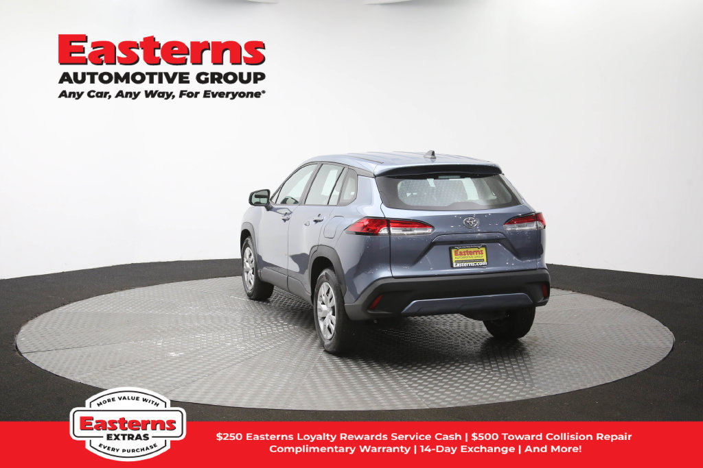 Used 2025 Toyota Corolla Cross L FWD image 65