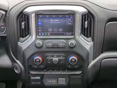 Used 2020 Chevrolet Silverado 1500 RST w/ All-Star Edition AWD/4WD image 18