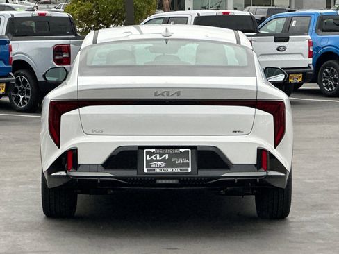 New 2026 Kia K4 GT-Line image 5