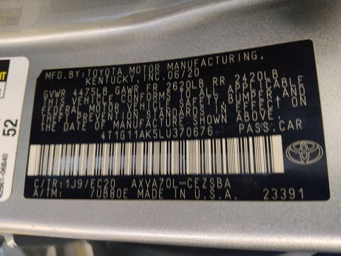 Used 2020 Toyota Camry SE image 33