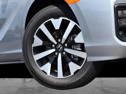 New 2026 Honda Odyssey EX-L image 3