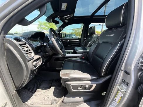 Used 2025 RAM 1500 Laramie w/ Sport Appearance Package AWD/4WD image 14