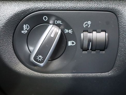 Used 2013 Audi A3 2.0T Premium Plus image 29