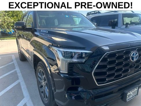 Used 2023 Toyota Sequoia Platinum AWD/4WD image 1