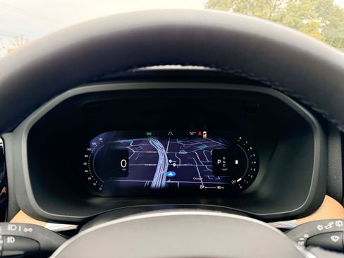 New 2026 Volvo XC60 B5 Plus w/ Protection Package Premier image 21