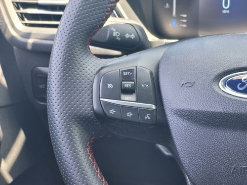 Used 2023 Ford Escape ST-Line image 14