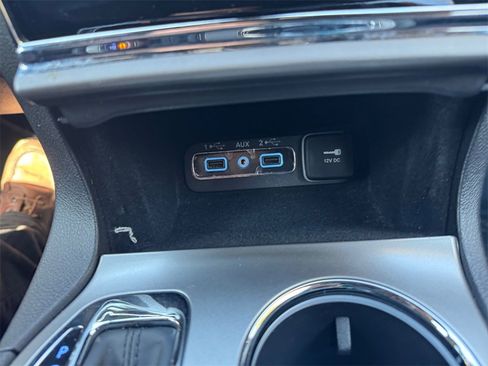 Used 2020 Jeep Grand Cherokee Altitude image 24