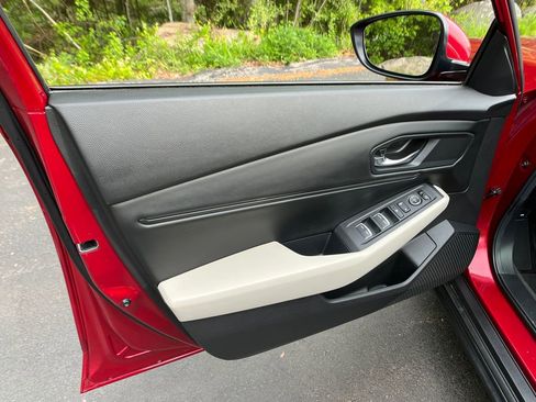 Used 2024 Honda Accord EX image 11
