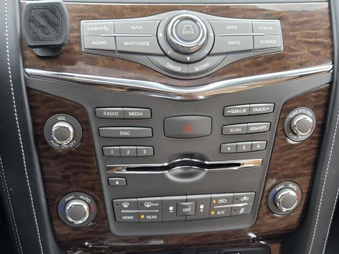 Used 2018 Nissan Armada Platinum w/ Captain Seat Package image 18