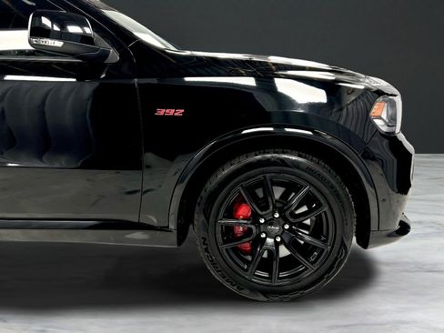 Used 2018 Dodge Durango SRT w/ SRT Interior Appearance Group image 12