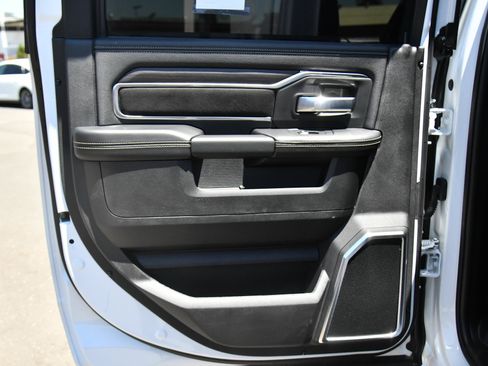 Used 2026 RAM 2500 Laramie AWD/4WD image 41