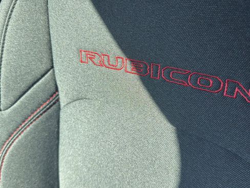 New 2025 Jeep Gladiator Rubicon image 23