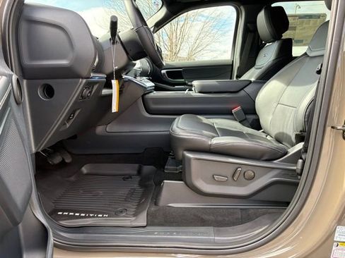 New 2026 Ford Expedition Platinum w/ Stealth Appearance Package image 17