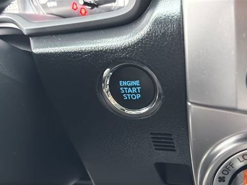 Used 2024 Toyota 4Runner SR5 image 15