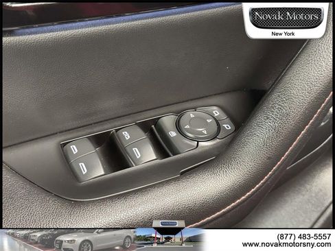 Used 2022 Chevrolet Blazer RS image 14