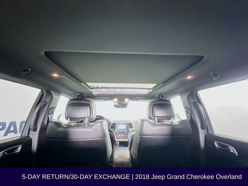 Used 2018 Jeep Grand Cherokee Overland AWD/4WD image 38