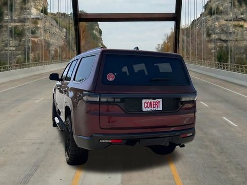 New 2026 Jeep Grand Wagoneer Limited AWD/4WD image 8