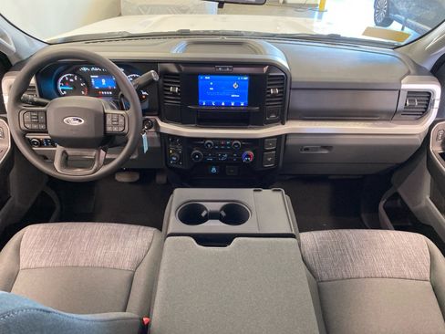 New 2026 Ford F350 XLT w/ FX4 Off-Road Package AWD/4WD image 15