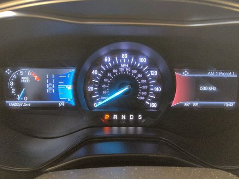 Used 2019 Ford Fusion SE FWD image 23