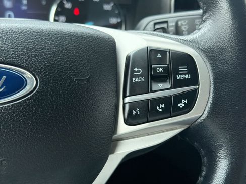 Used 2021 Ford Explorer XLT w/ Equipment Group 202A image 27