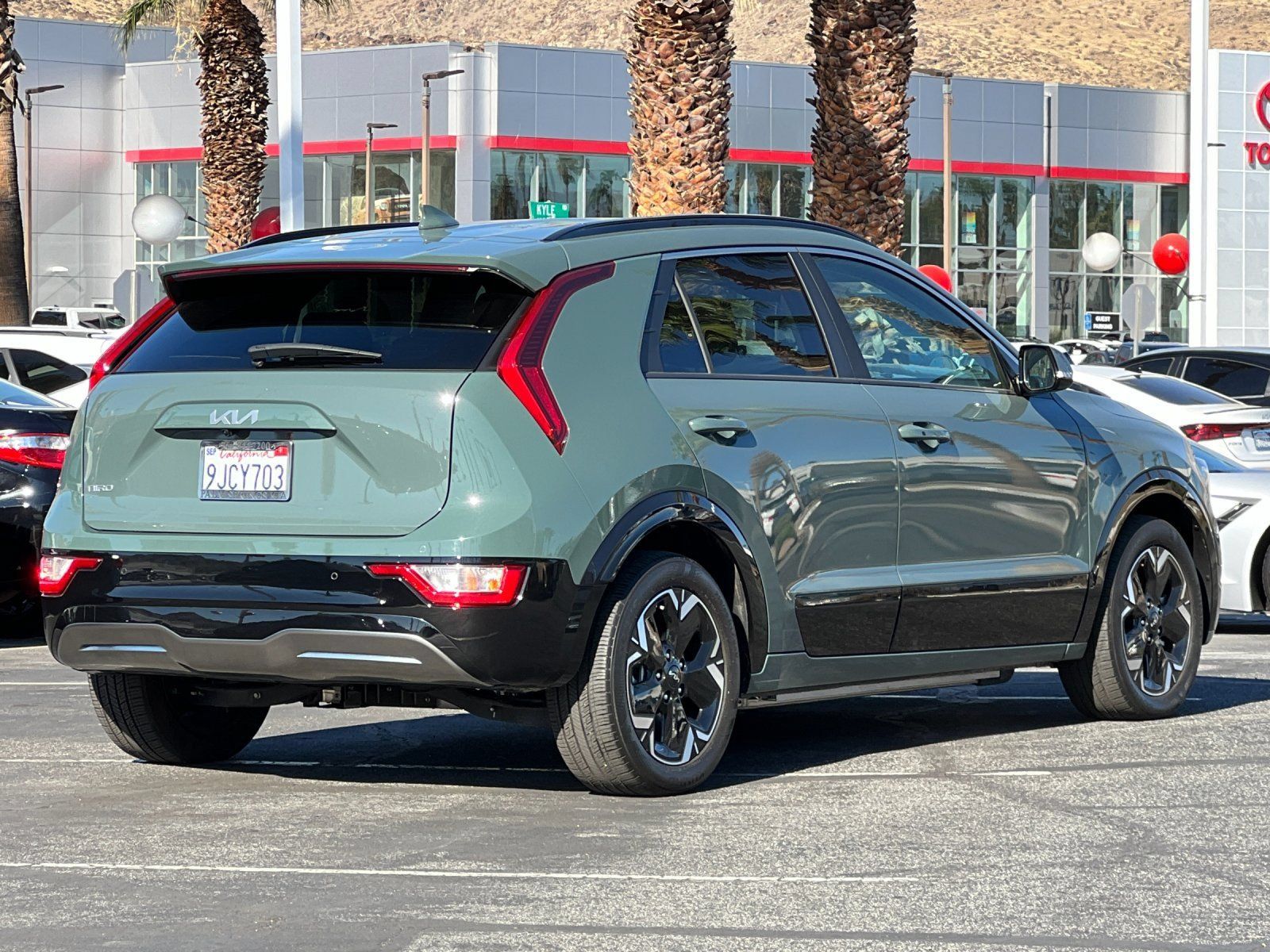 Certified 2023 Kia Niro Wind FWD image 3