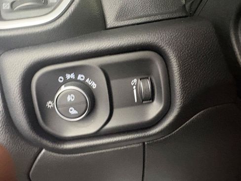 Used 2026 RAM 2500 Big Horn AWD/4WD image 27