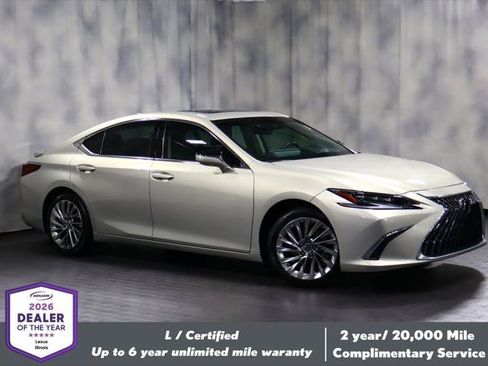 Certified 2023 Lexus ES 300h Ultra Luxury w/ Accessory Package (Z2) FWD image 1