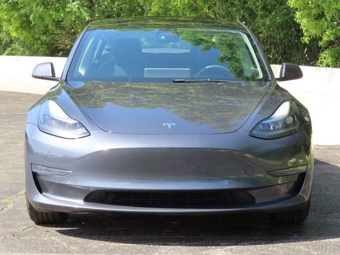 Used 2022 Tesla Model 3 Long Range AWD/4WD image 7