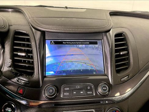 Used 2016 Chevrolet Impala LTZ FWD image 27