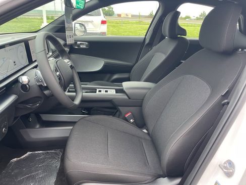 New 2025 Hyundai Ioniq 6 SE image 19