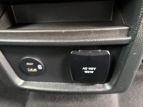 Used 2022 Ford Edge ST-Line AWD/4WD image 35