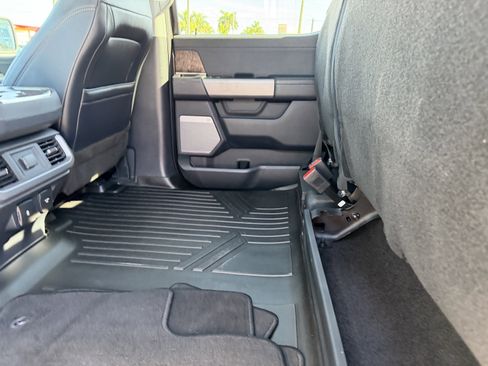 Used 2021 Ford F150 Lariat w/ Max Trailer Tow Package image 17