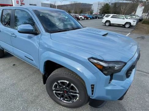 New 2026 Toyota Tacoma TRD Sport AWD/4WD image 2